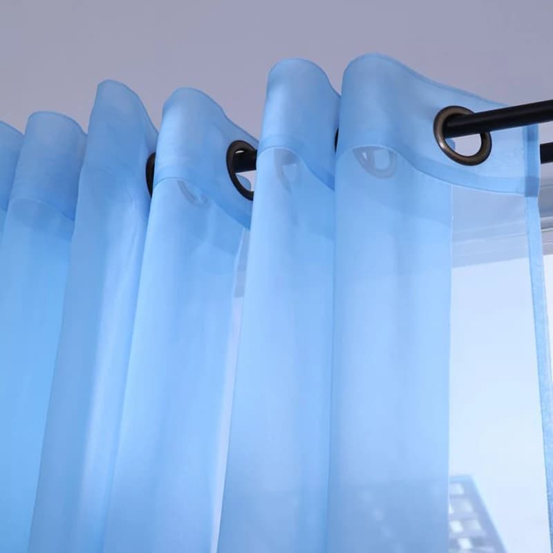 Zasłony na okno sypialni Tulle